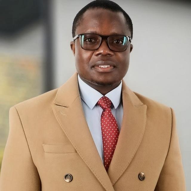 Tinashe Kadirire, Committee Member